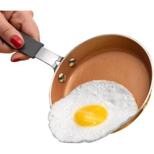 GOTHAM STEEL Mini Nonstick Egg Pan & Omelet Pan – 5.5” Single Serve Egg Frying Pan Nonstick/Skillet, Diamond Infused, Small Frying Pan Designed for Eggs Pancakes, Non Toxic, Dishwasher Safe – Copper